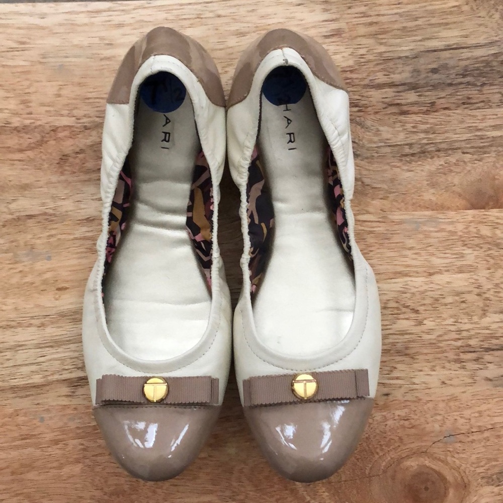 Ballet flats